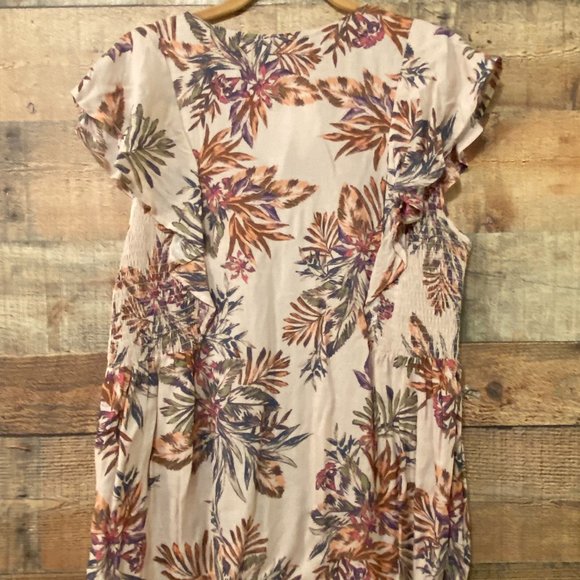 Vintage America Beige Floral Print Smocked Flutter Sleeve Top Size M NWT - Picture 7 of 11